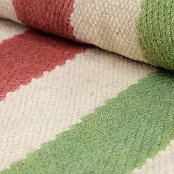 Unregelmäßiger Wollteppich - Kystaro (cremefarben/grün/rot)