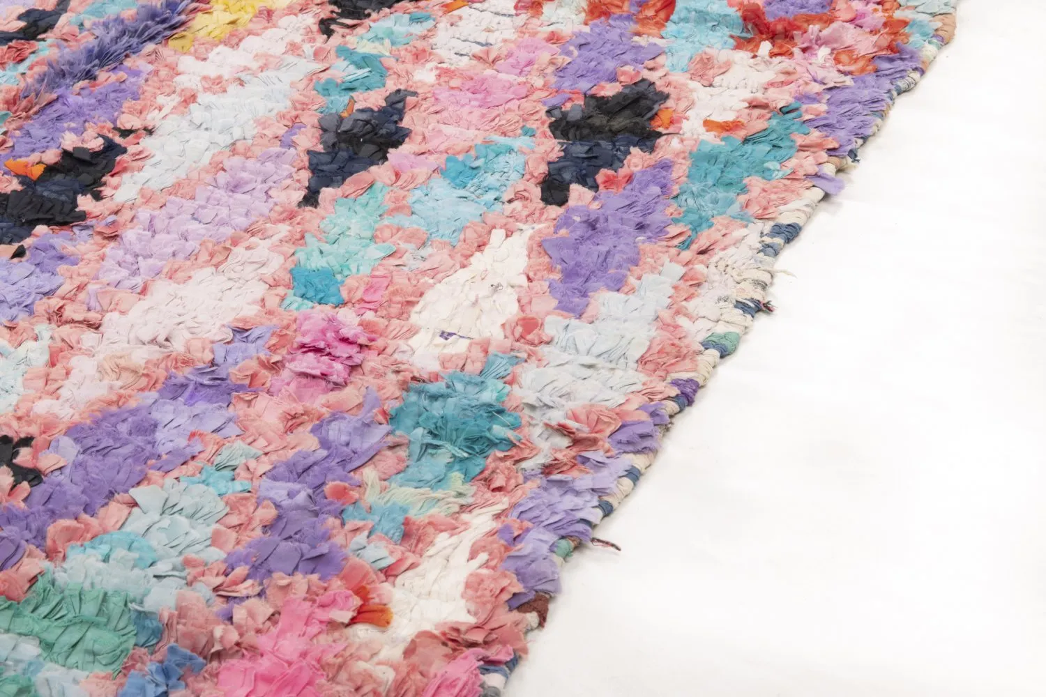 Marokkanische Berber Teppich Boucherouite 220 x 105 cm