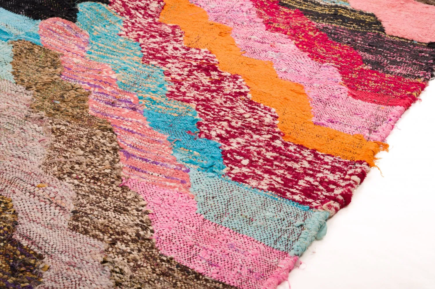 Marokkanischer Berber Teppich Boucherouite 125 x 250 cm
