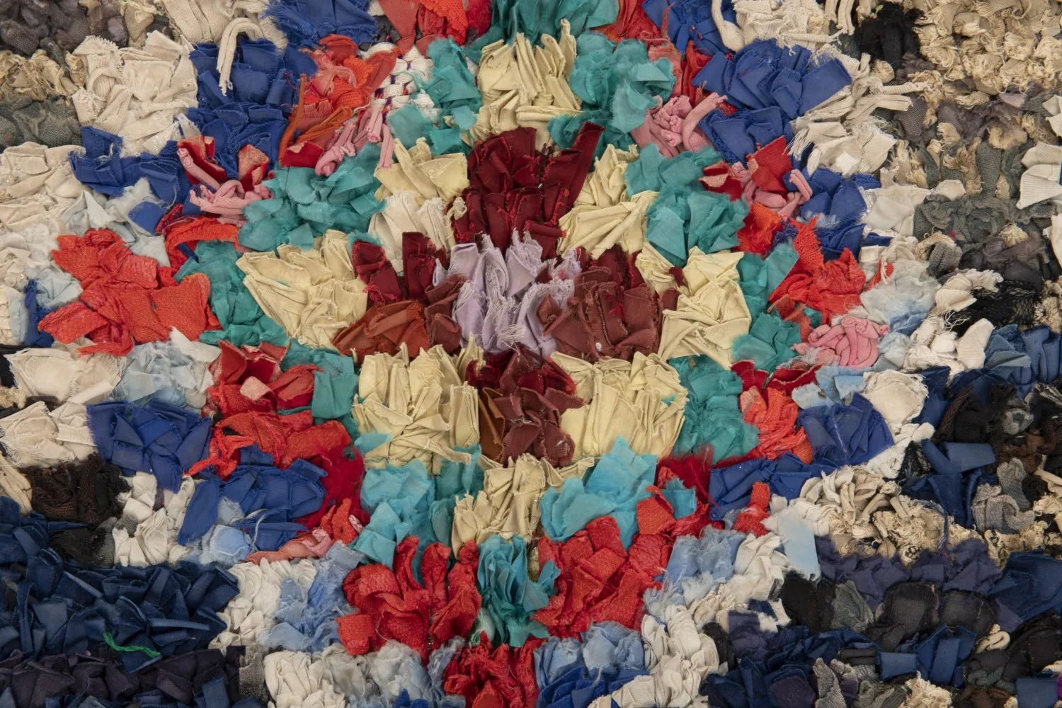 Marokkanischer Berber Teppich Boucherouite 175 x 115 cm