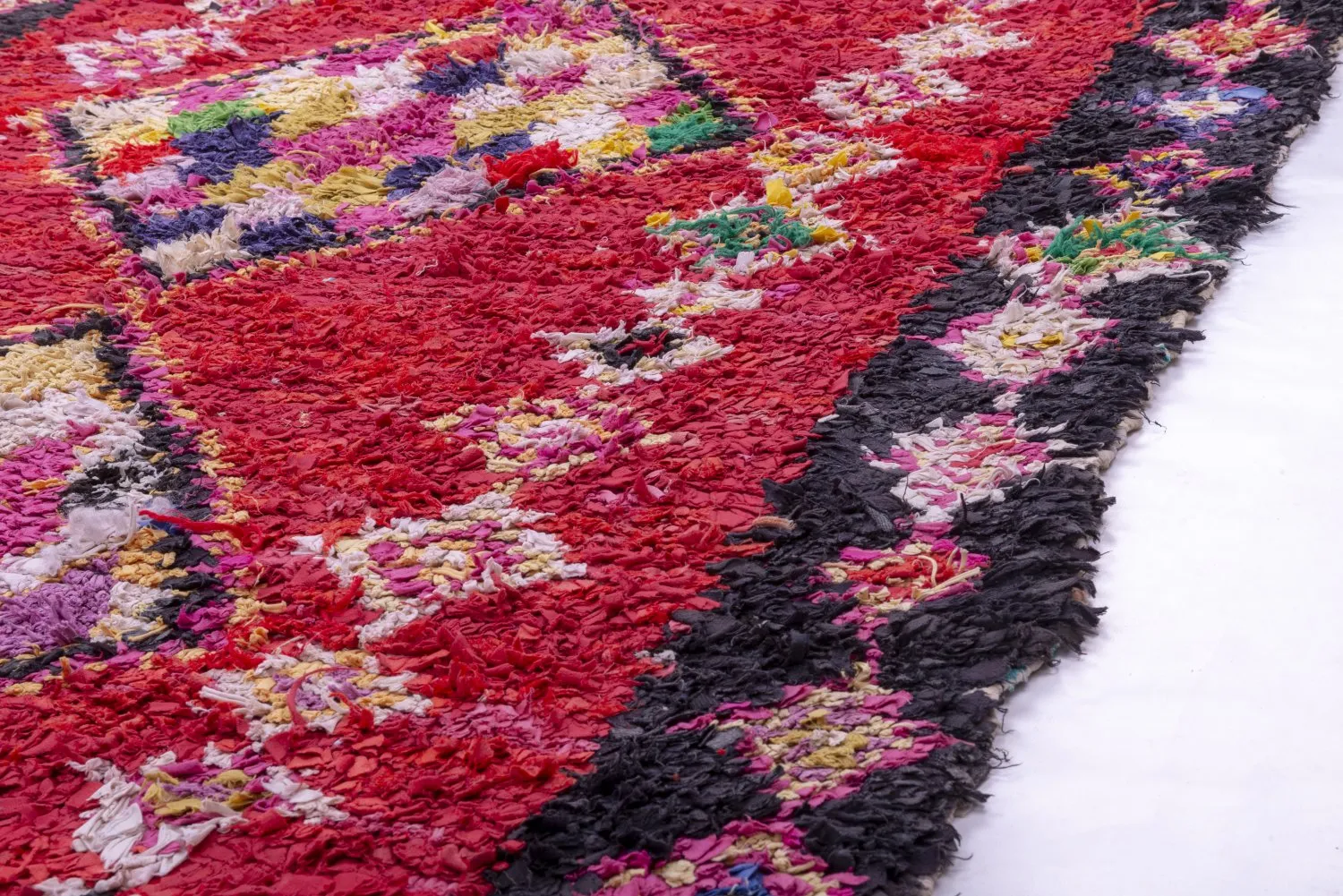 Marokkanischer Berber Teppich Boucherouite 255 x 165 cm