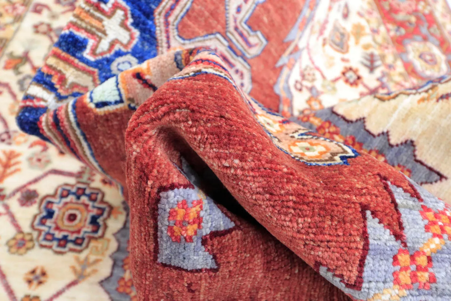 Orientalischer Teppich - Chaman Rug Hand Knotted - 237 x 315 cm