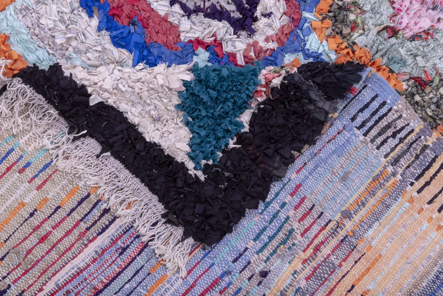 Marokkanischer Berber Teppich Boucherouite 200 x 125 cm