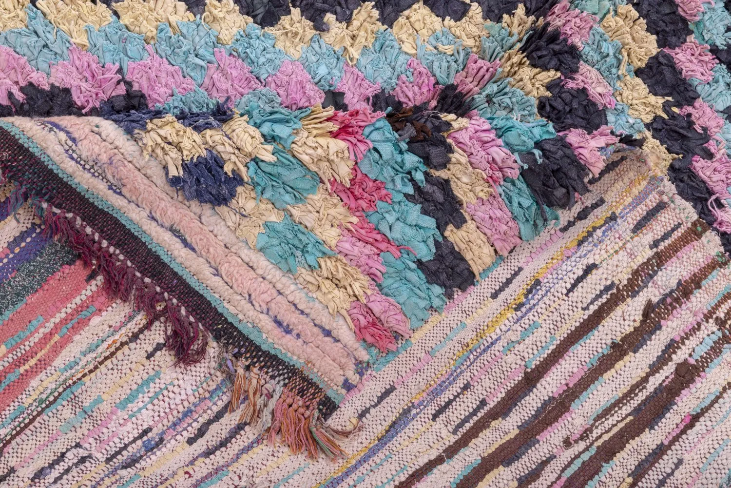 Marokkanischer Berber Teppich Boucherouite 240 x 140 cm