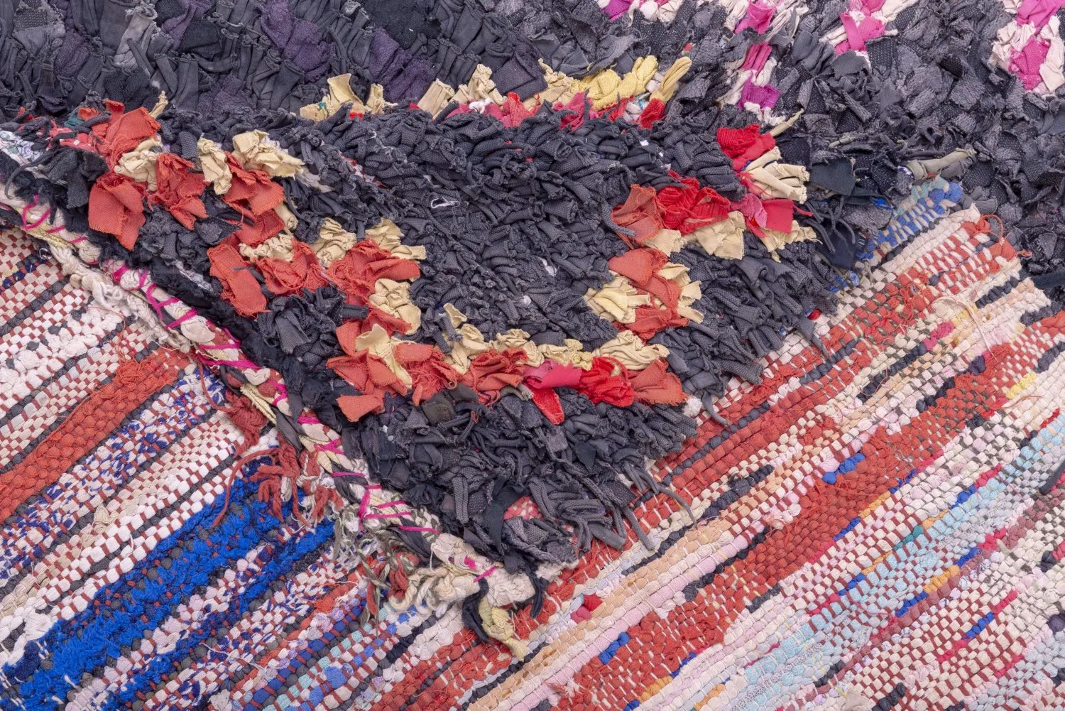 Marokkanische Berber Teppich Boucherouite 265 x 165 cm