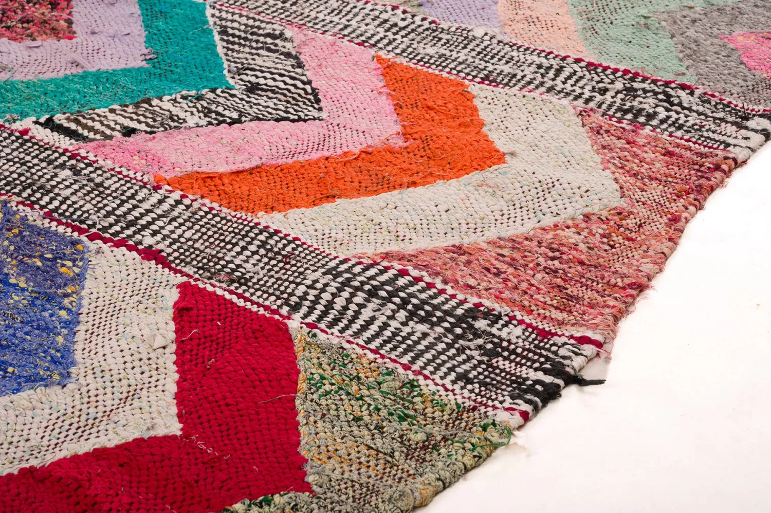Marokkanischer Berber Teppich Boucherouite 150 x 275 cm