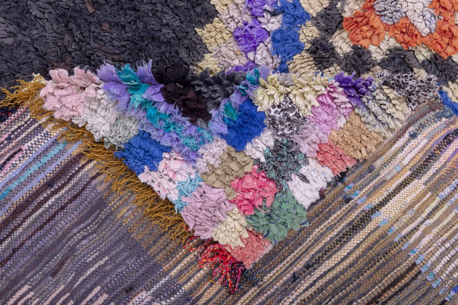 Marokkanischer Berber Teppich Boucherouite 215 x 160 cm