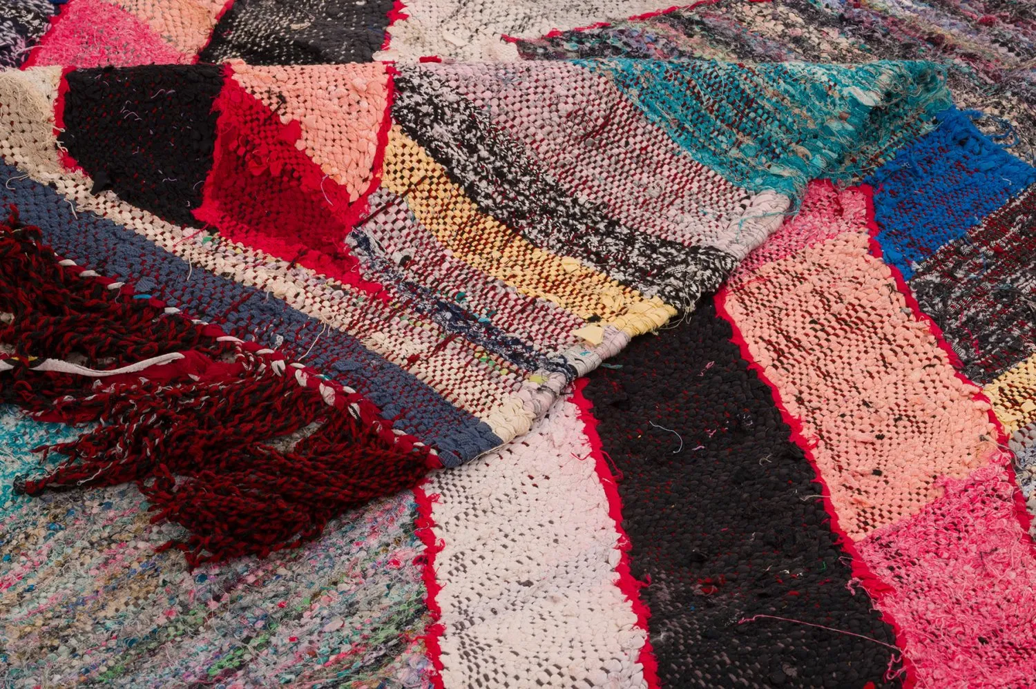 Marokkanischer Berber Teppich Boucherouite 150 x 260 cm