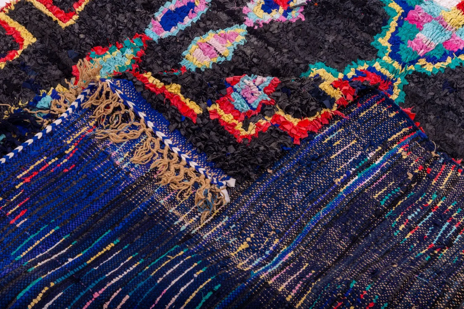 Marokkanische Berber Teppich Boucherouite 265 x 145 cm