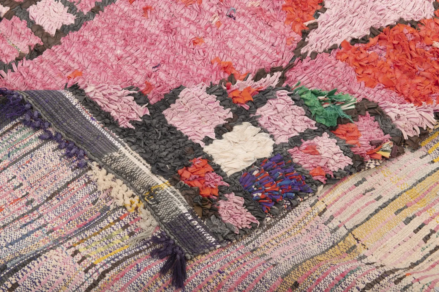 Marokkanische Berber Teppich Boucherouite 225 x 150 cm