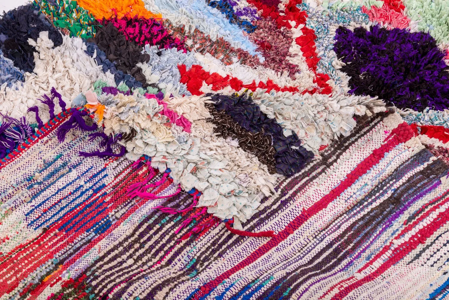 Marokkanischer Berber Teppich Boucherouite 245 x 140 cm