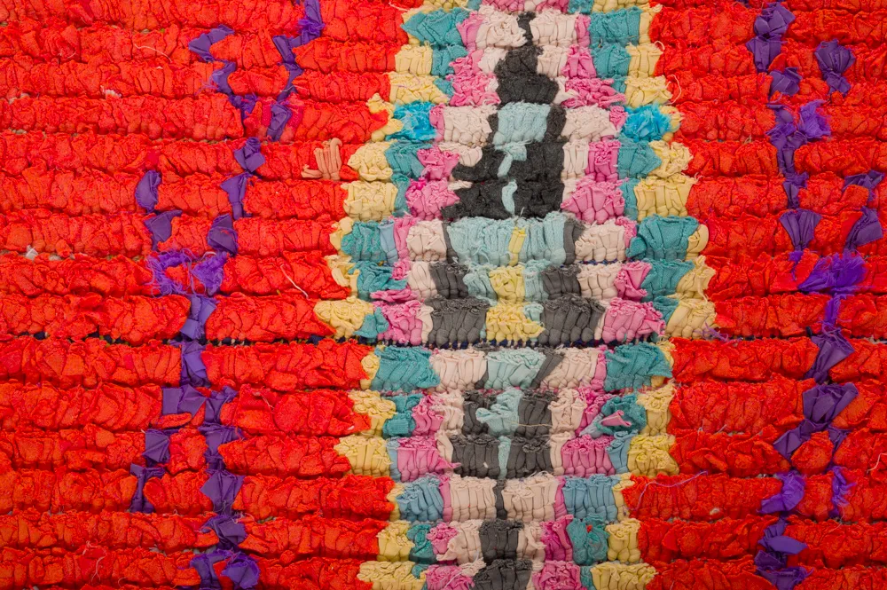 Marokkanischer Berber Teppich Boucherouite 440 x 135 cm