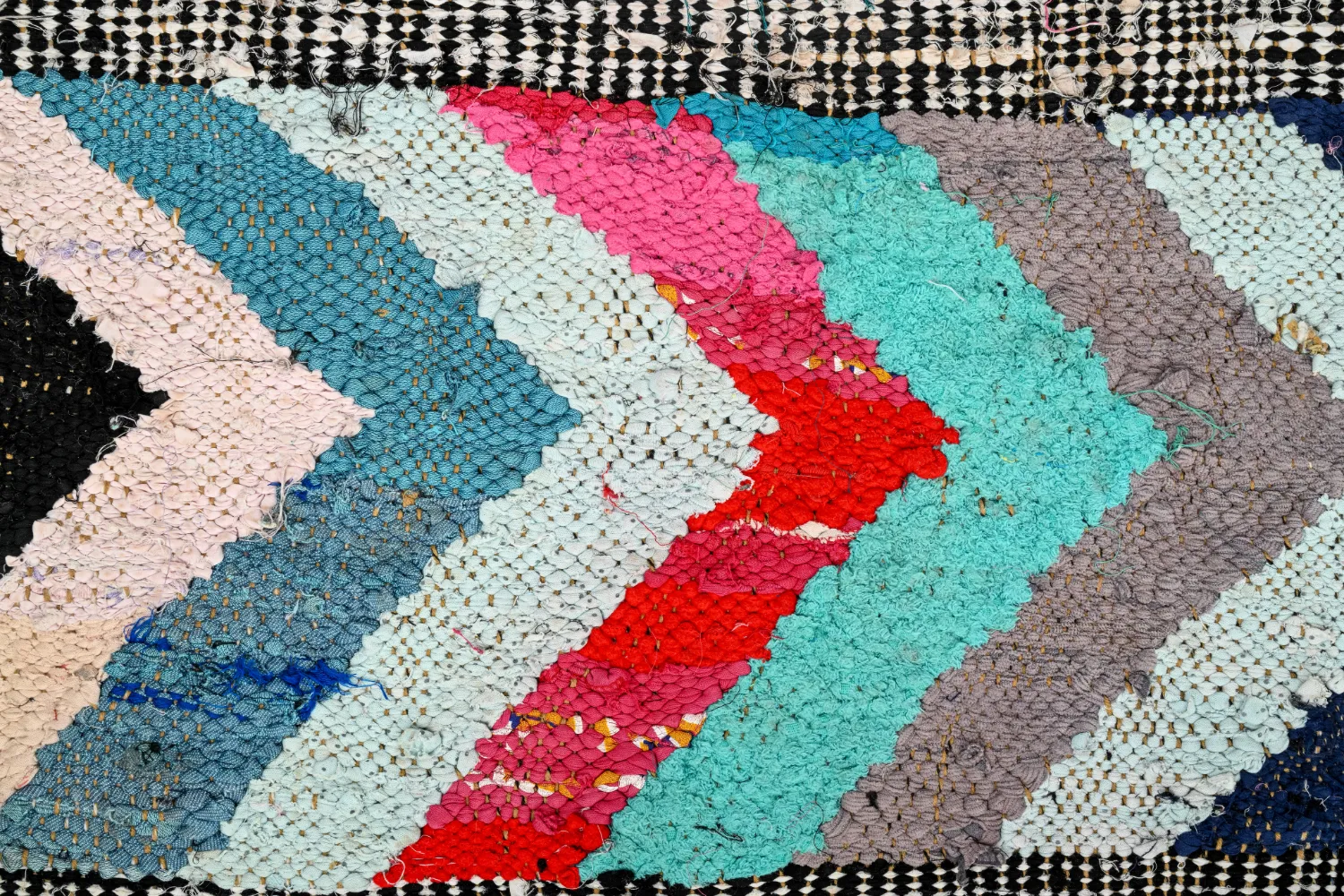 Marockansk Boucherouite-matta 145 x 270 cm
