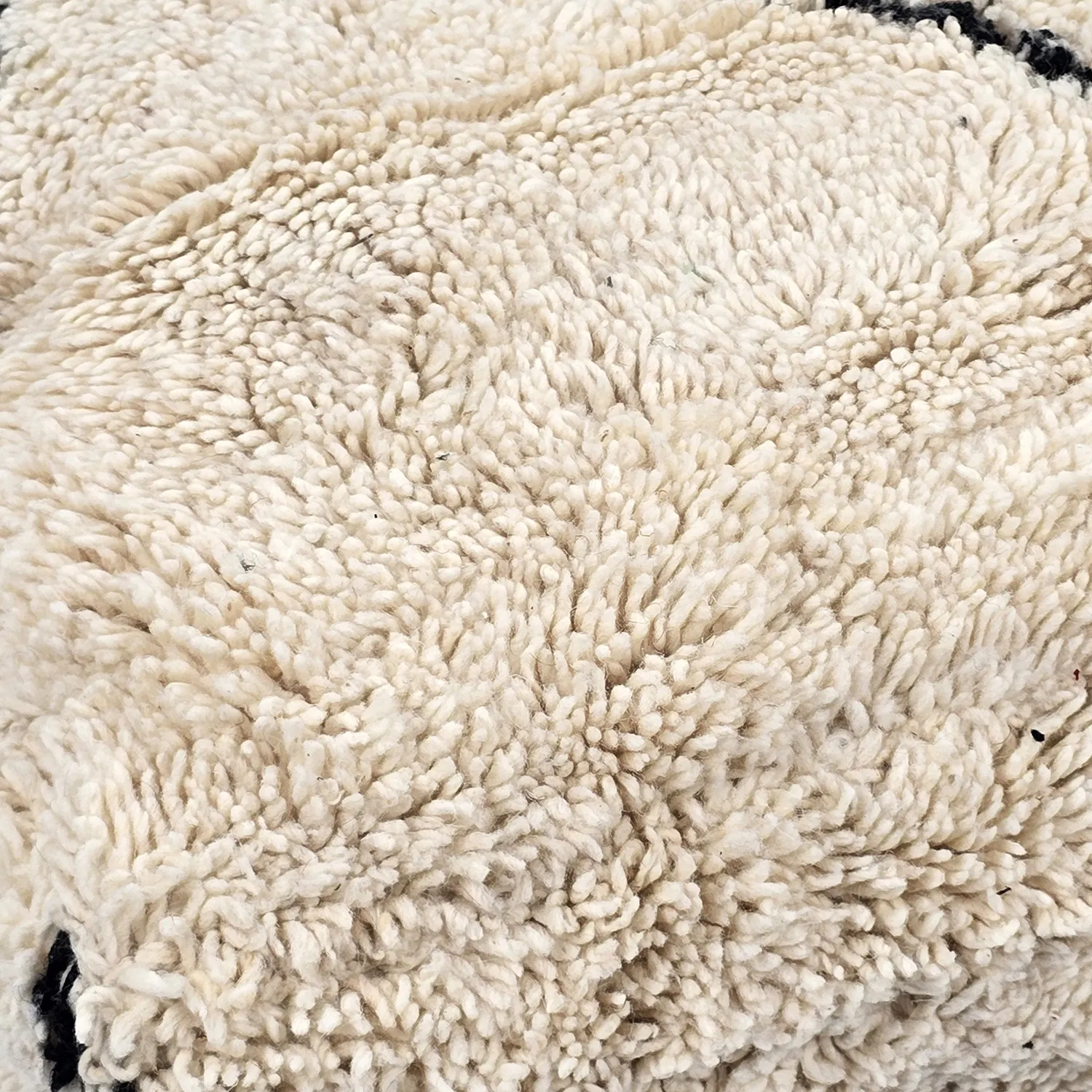 Sitzpoufs - Marokkanischer Pouf Beni Ourain 025
