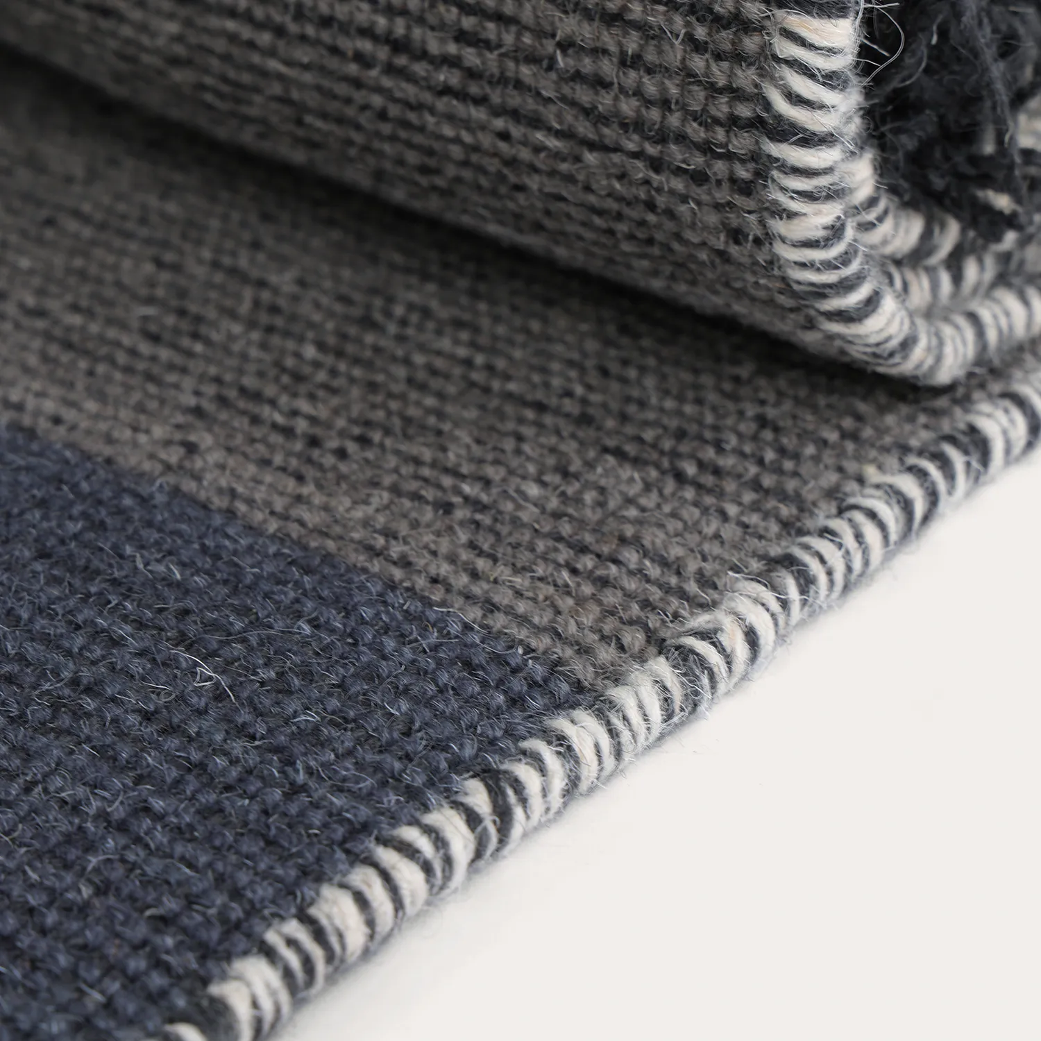 Wollteppich - Chaves (blau/grau/weiß)